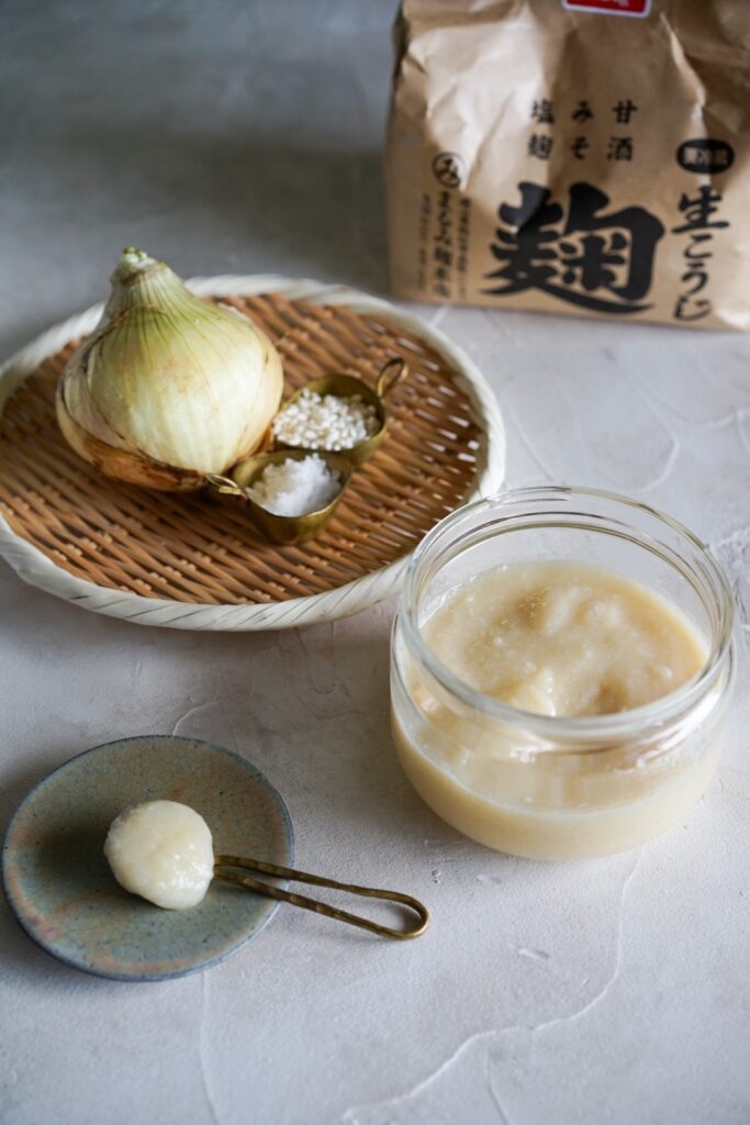 玉ね語麹レッスンの玉ねぎ麹の材料です